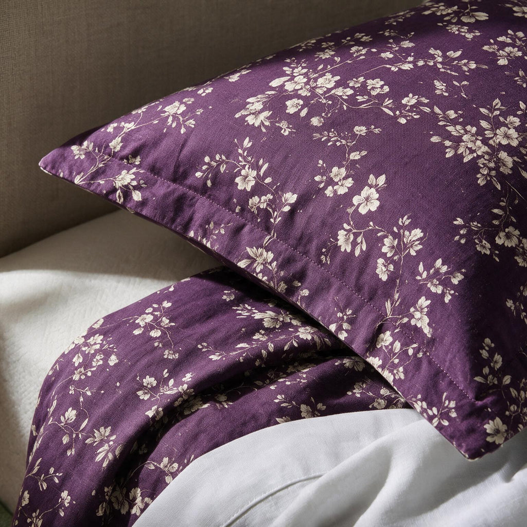 Floral des prés bordeaux (Burgundy Meadow Floral) – Parure de draps
